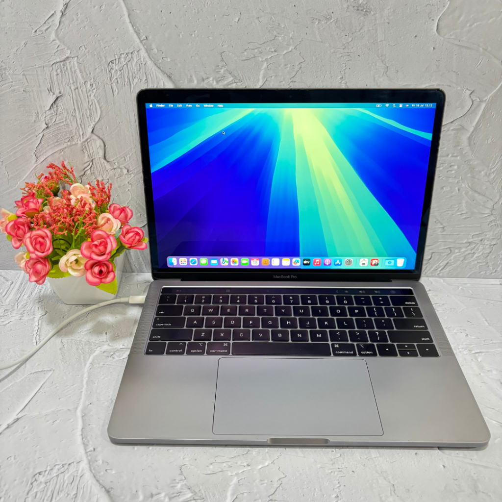 Jual PROMO MacBook Pro 13 inch Touchbar 2018 Core i5 2.3GHz Ram 16