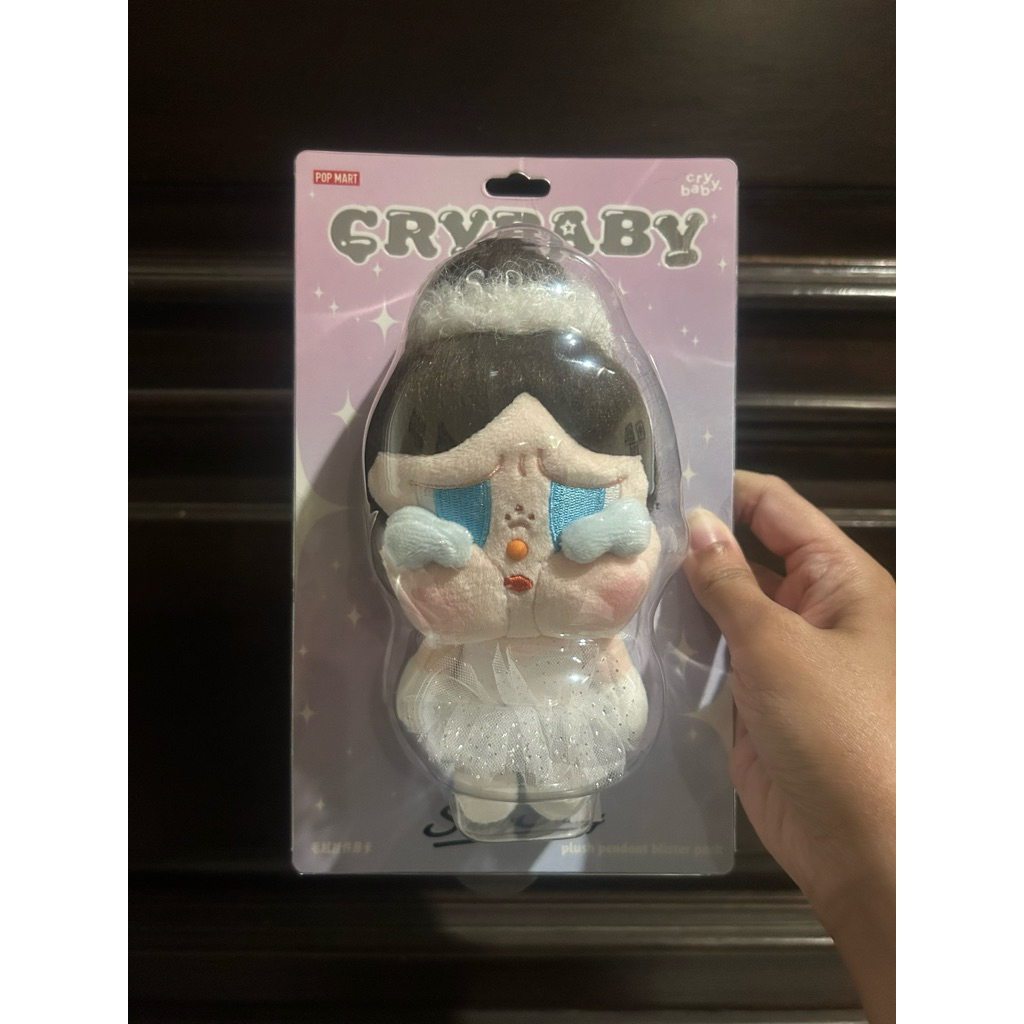 POP MART Mega Crybaby 400% The Queen of Broken Heart Pop d’Action Figurines Anime de Jouet Figure à Collectionner Cadeaux Créatifs 1PC
