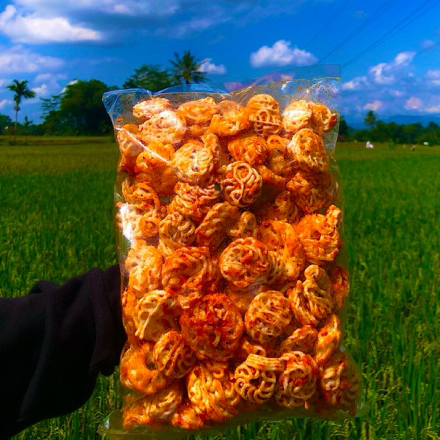 Jual Krupuk Seblak Pedas Rafael (seblak mawar) 1 Kg | Shopee Indonesia