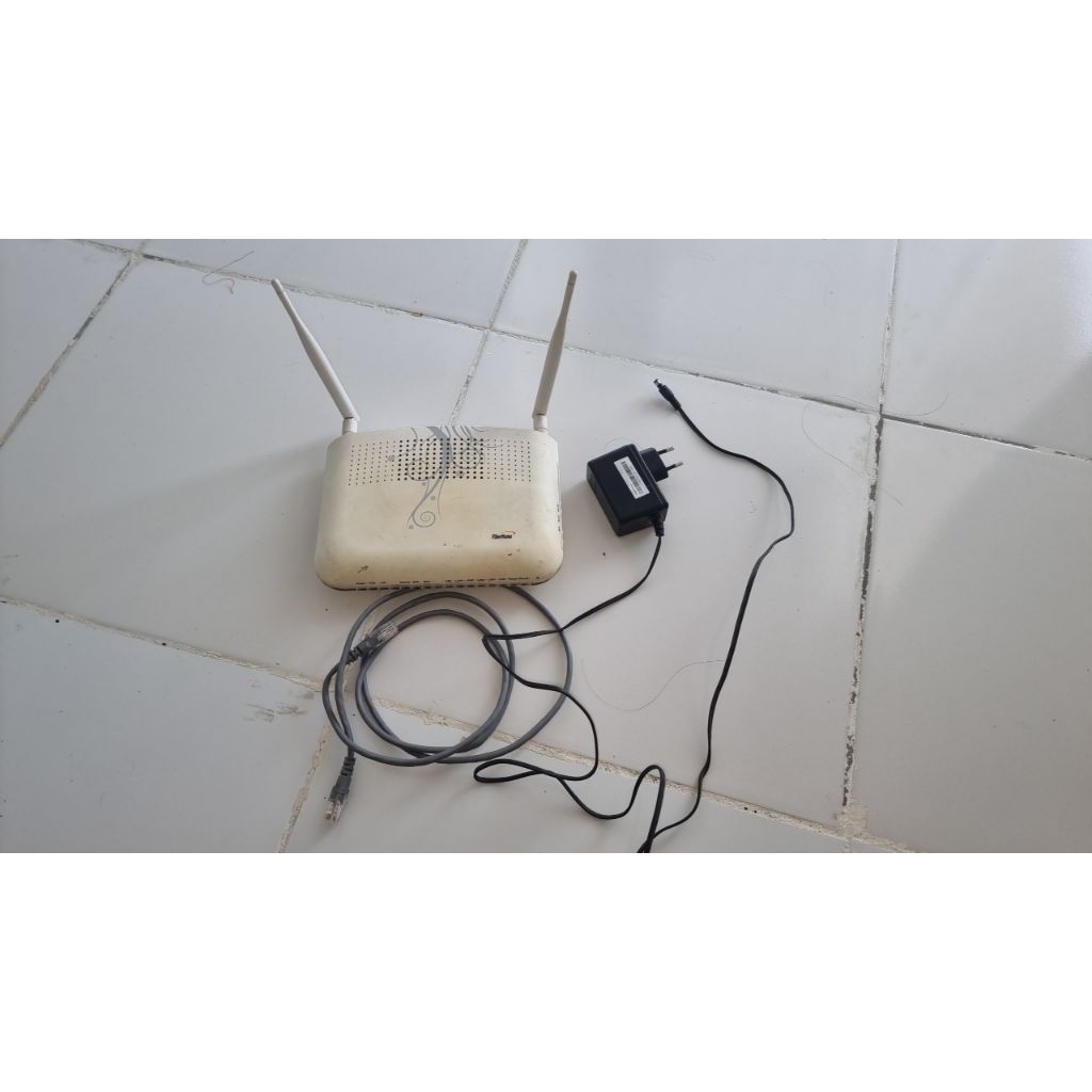 Jual Modem Fiberhome AN5506-04-FS lengkap adaptor dan kabel LAN ada ...