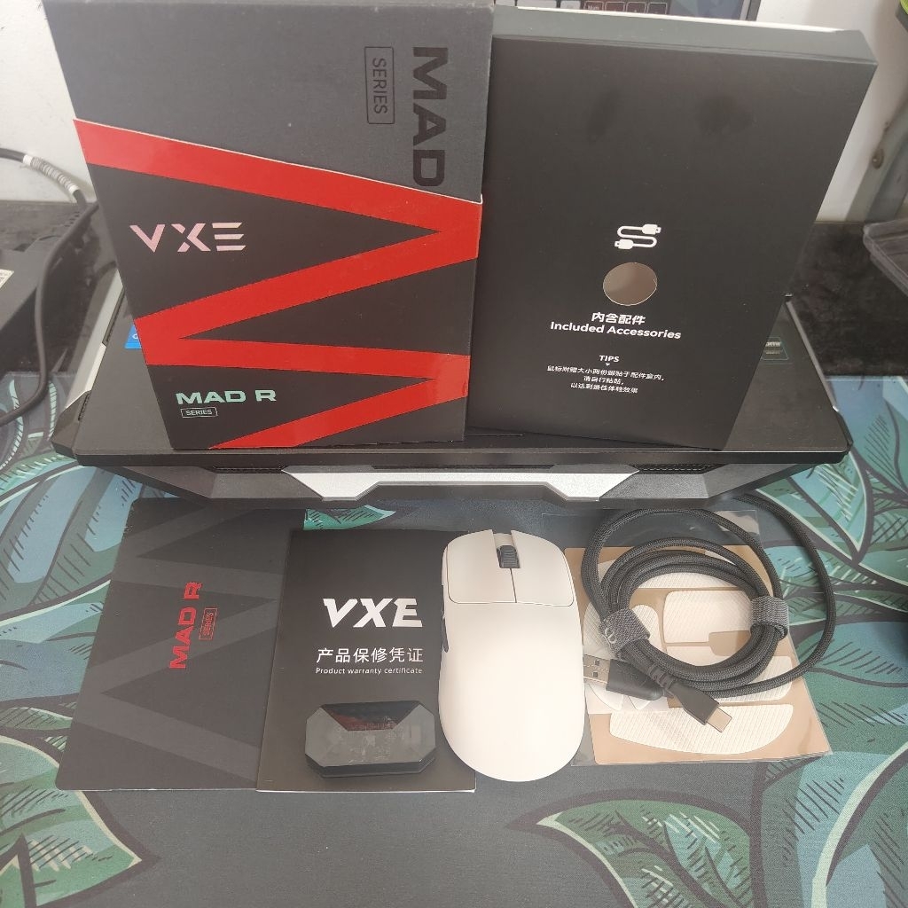 Jual VXE MAD R Major Series Super Light 8K Gaming Mouse - White ...