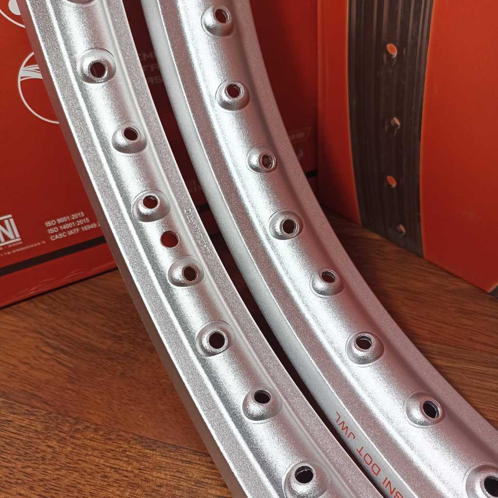 Jual ALLOY RIMS RCB E-SERIES HARGA SEPASANG SILVER KULIT JERUK UKURAN ...
