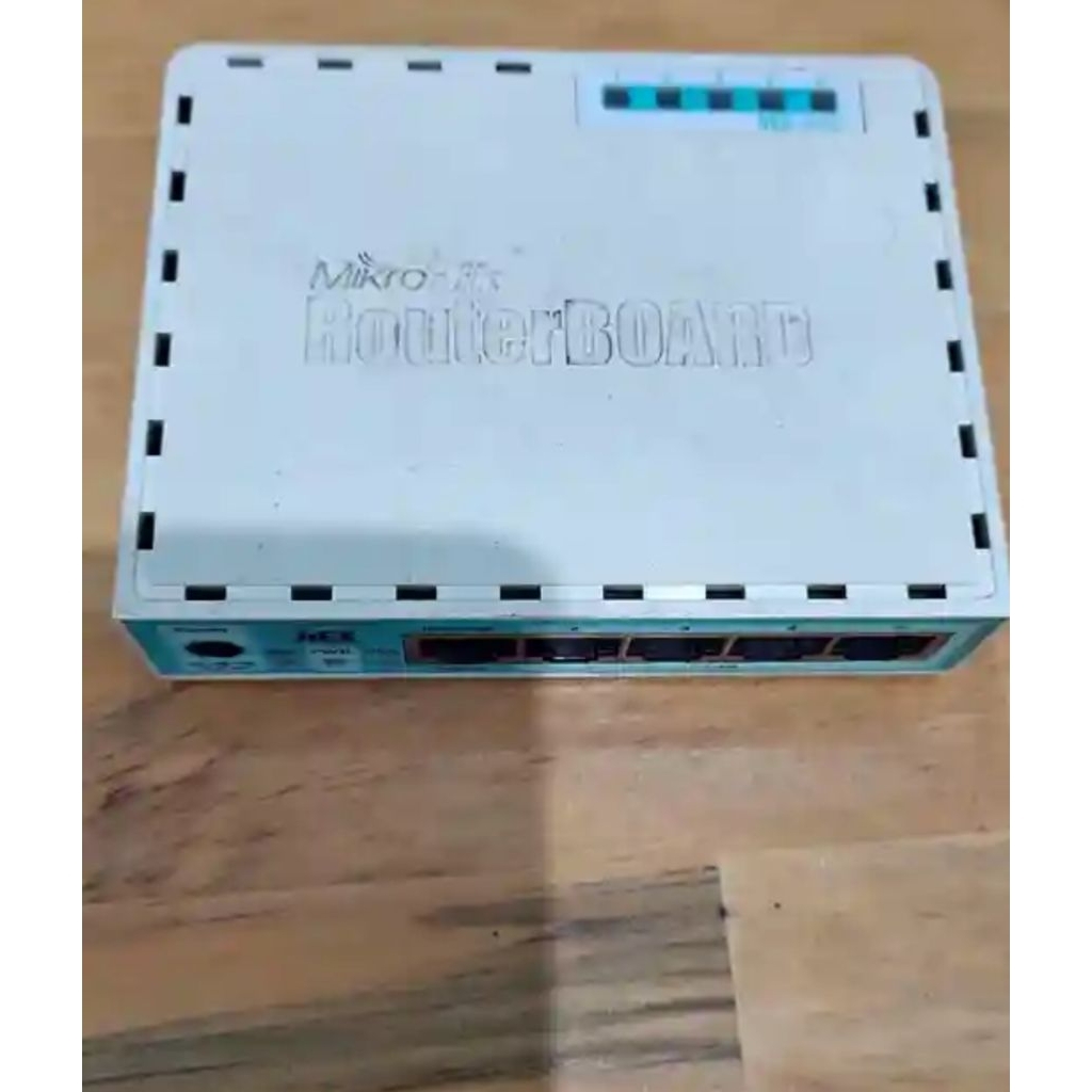 Jual MIKROTIK RB750GR2 | Shopee Indonesia