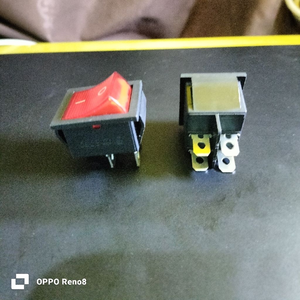 Jual Swit ON OFF + lampu 4pin Swit stavol | Shopee Indonesia