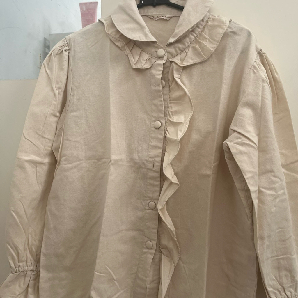 Jual preloved blouse claryn the label | Shopee Indonesia