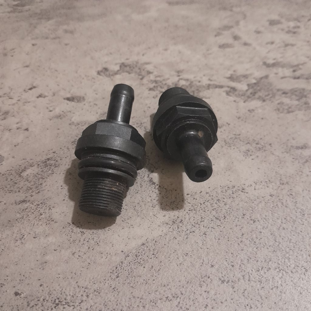 Jual Valve PCV Toyota Innova Fortuner Hilux bensin original harga ...