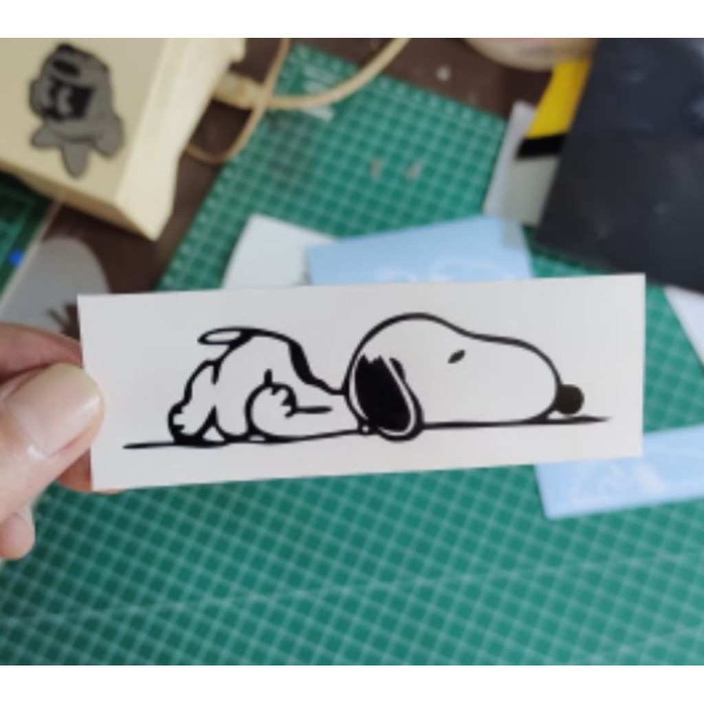 Jual stiker Snoopy sticker cutting custom lucu | Shopee Indonesia