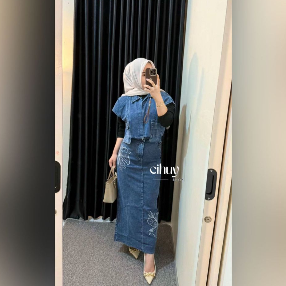 Jual [CIHUY] - One Set Jeans Wanita Setelan Rok + Vest Kantong Over ...
