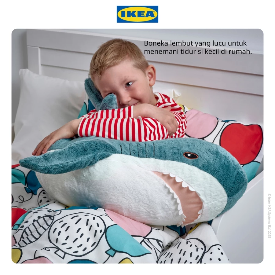 Boneka Ikan Hiu Besar