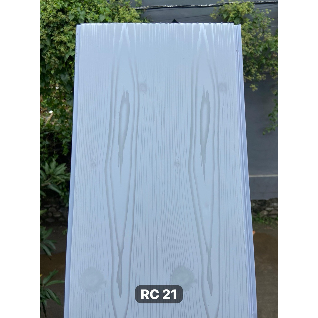 Jual HARGA PERDUS Plafon PVC Putih Serat Kayu Glossy 7mm isi 17 lembar ...