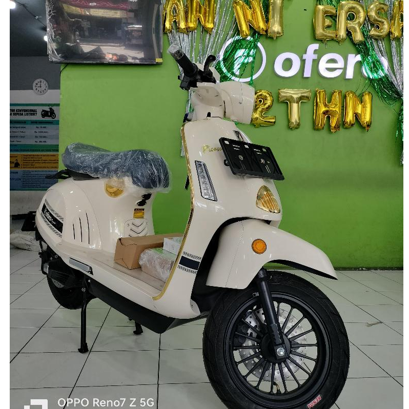 OFERO Motor Listrik Picassio Molis Power 2500Watt Speed Up to 80Km/Jam