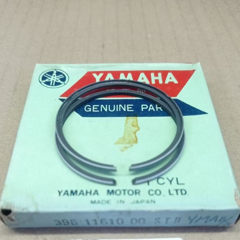 NOS PISTON D'ORIGINE surdimensionné 0,25 Yamaha RD125 1975-1976 1ST O/S