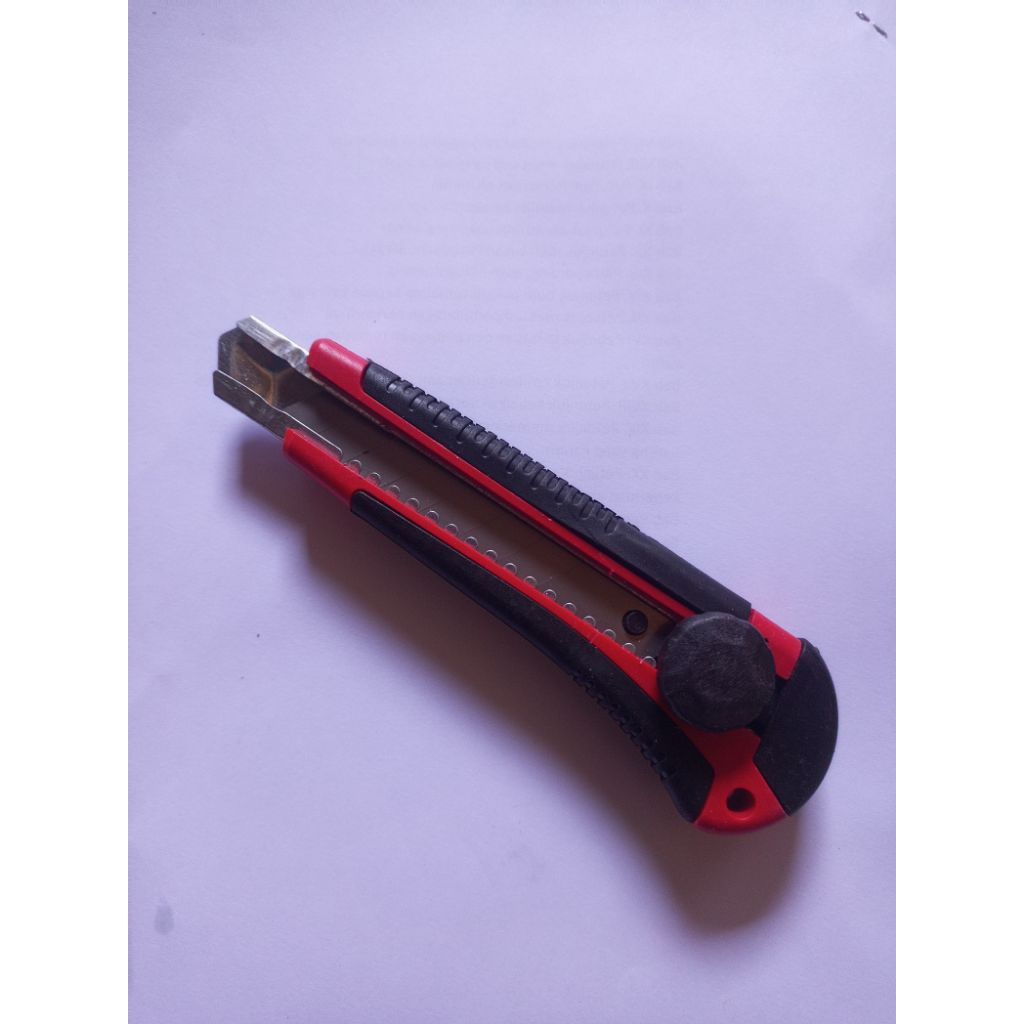 Jual PISAU CUTTER EF PUTAR | Shopee Indonesia