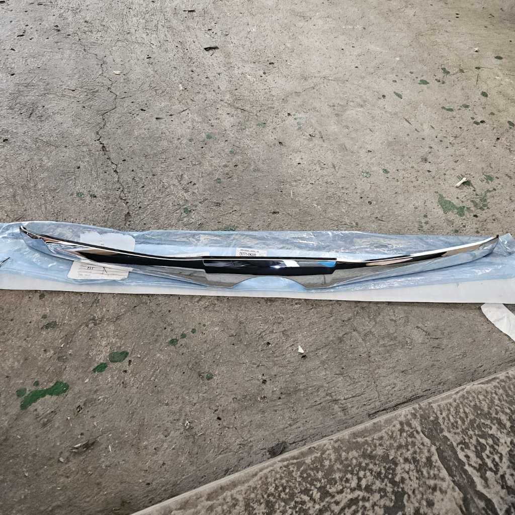 Jual List lis moulding chrome kap mesin grand innova 2012 2013 2014 ...