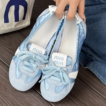 Sepatu Sneakers Flatshoes Sport Casual Wanita