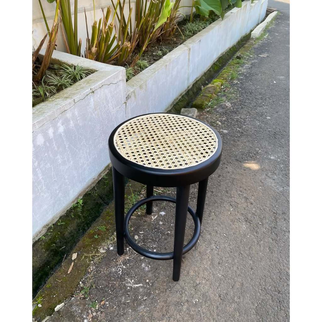 Jual Stool rotan aesthetic ala cafe | Shopee Indonesia