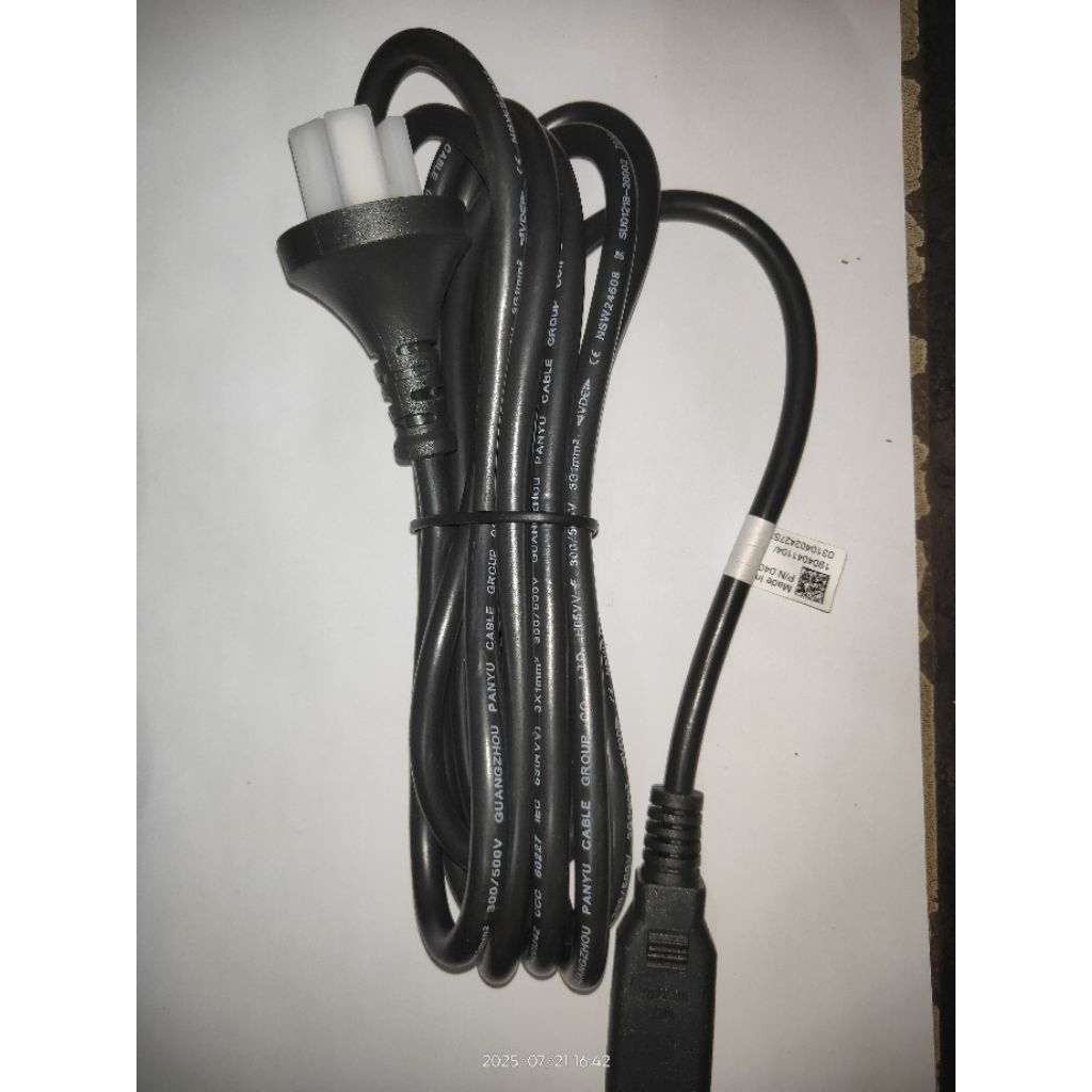 Jual Kabel Power PC (colokan 3) 3 meter | Shopee Indonesia