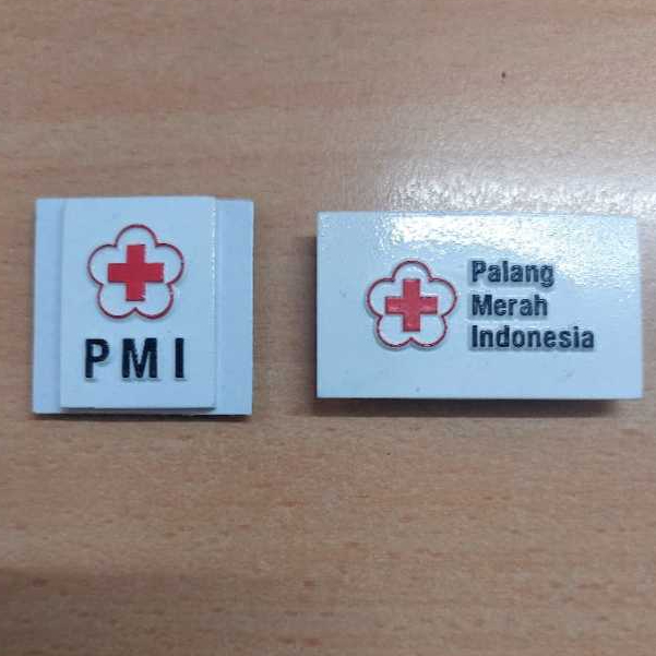 Jual PIN Palang Merah Indonesia / PMI Magnetic - Resin | Shopee Indonesia
