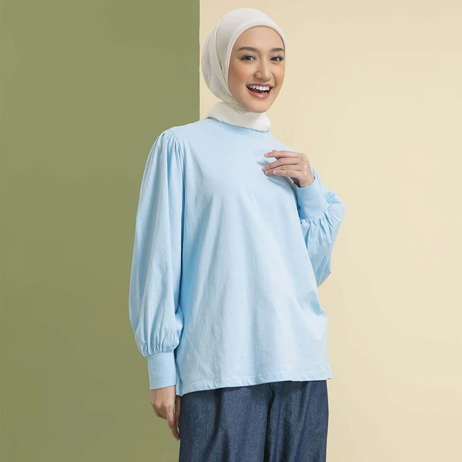  Uzma Top