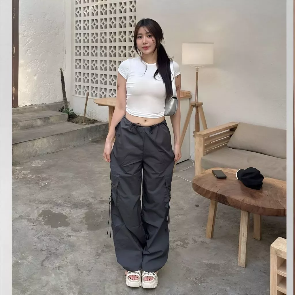 Gambar 2 Crop Top Wanita Korean Style Cotton Stretch – Kaos Wanita Trendy Kekinian