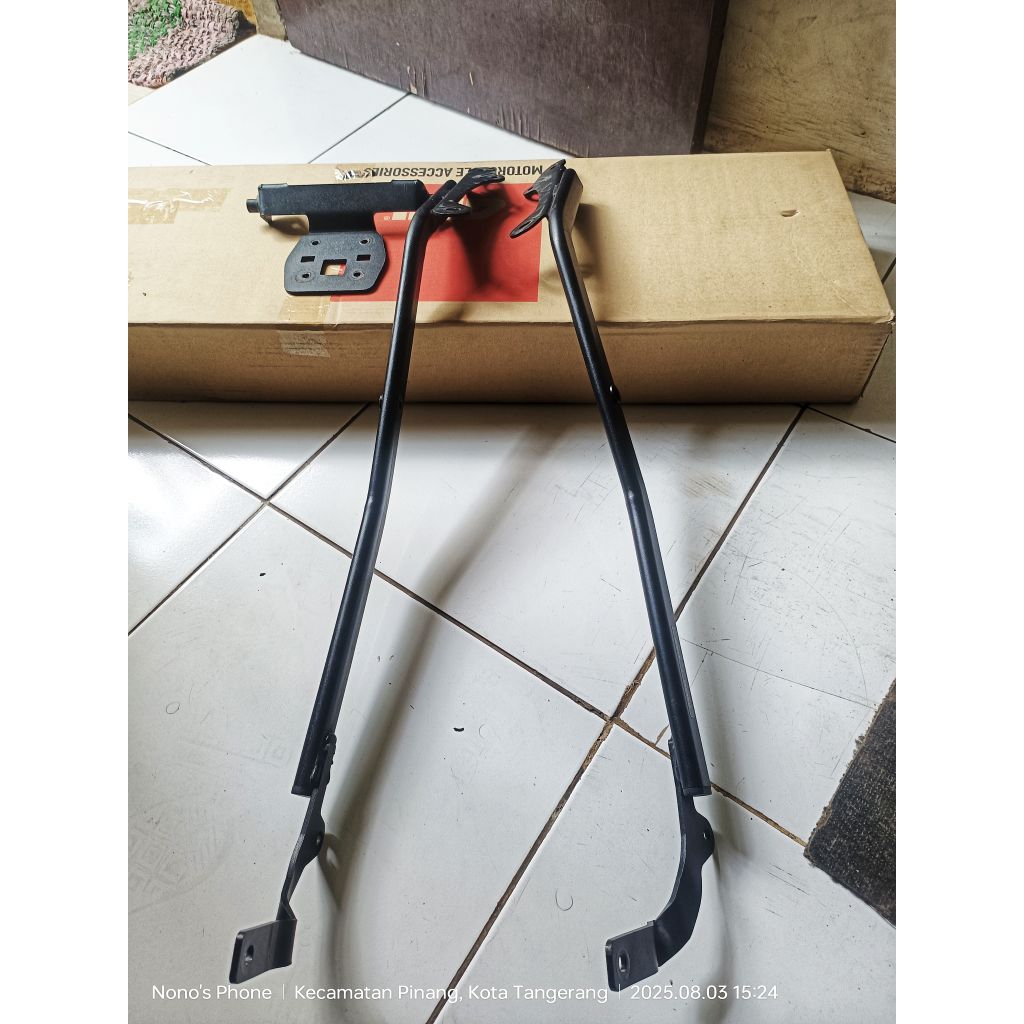 Jual Bracket box Yamaha R15 V3 | Shopee Indonesia