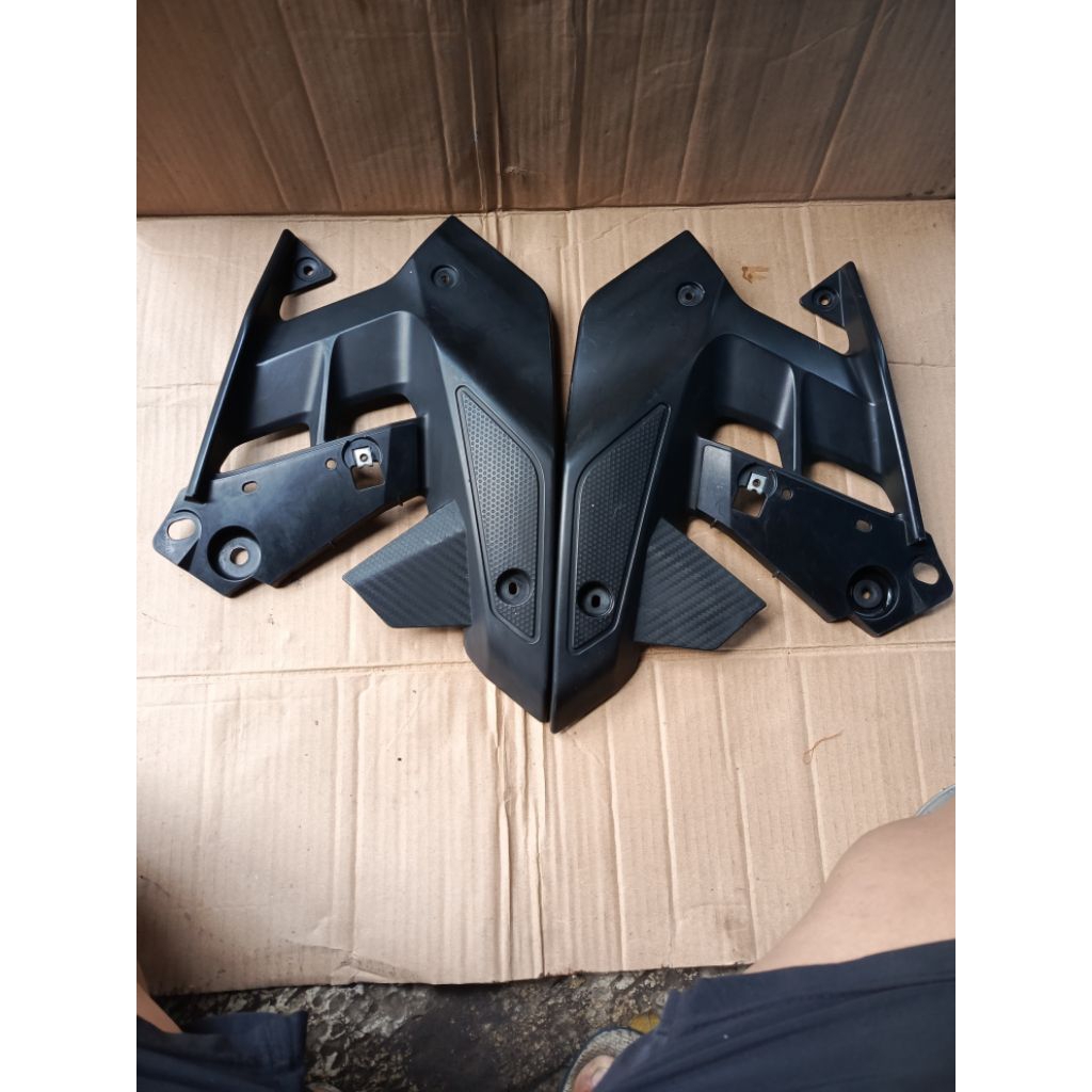 Jual panel 1 dan 2 cover mesin bawah bagian dalam, Yamaha xabre bekas ...