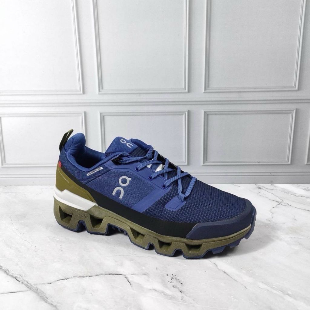 Jual Sepatu Sneakers On Cloud Wander navy green olive | Shopee Indonesia