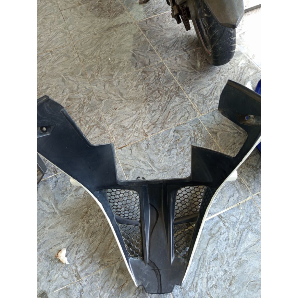 Jual BODY BAWAH YAMAHA R15 V2 ORI | Shopee Indonesia