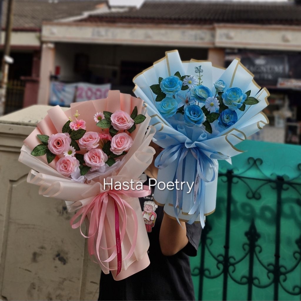 Jual (MEDIUM) ROSELLA BUKET BUNGA MAWAR ARTIFICIAL FLOWER BOUQUET UNTUK ...