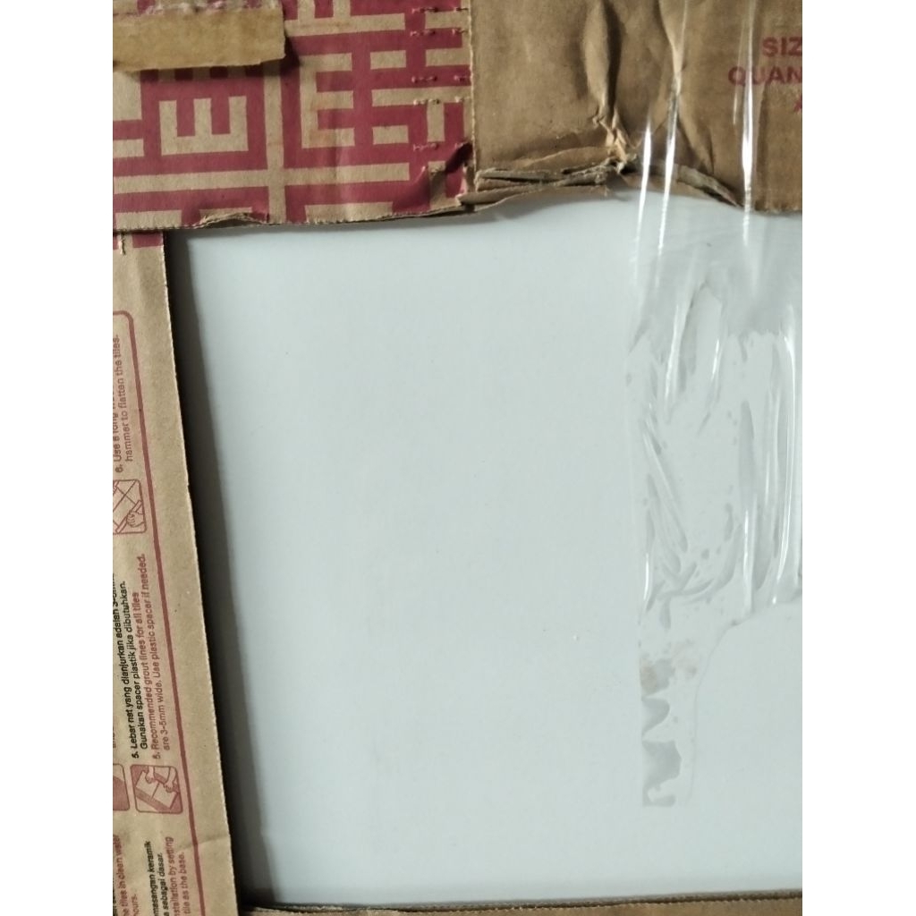 KERAMIK 30X30 LANTAI 30X30 PUTIH  GLOSSY TIPE SUPER KILAP BUKAN SEMI KILAP (mul)