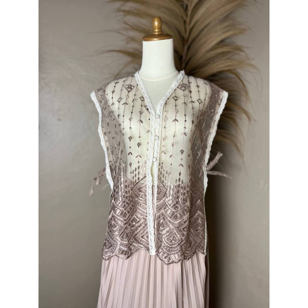 Jual VEST TILE BRUKAT ETNIK SAPTO TALI PREMIUM /LACE ROMPI OUTER WANITA ...