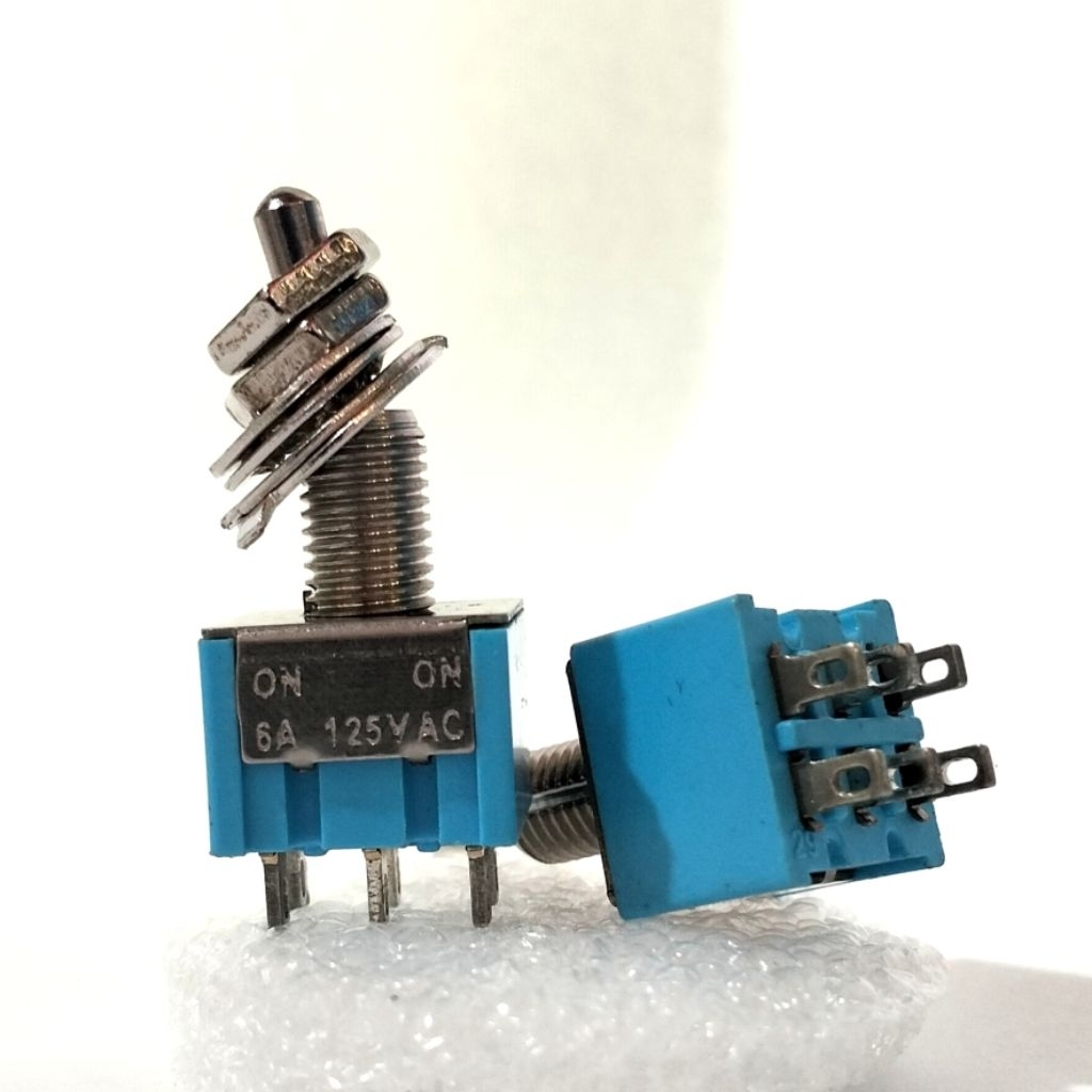 Jual Toggle Switch 2 Step 6Pin | Shopee Indonesia