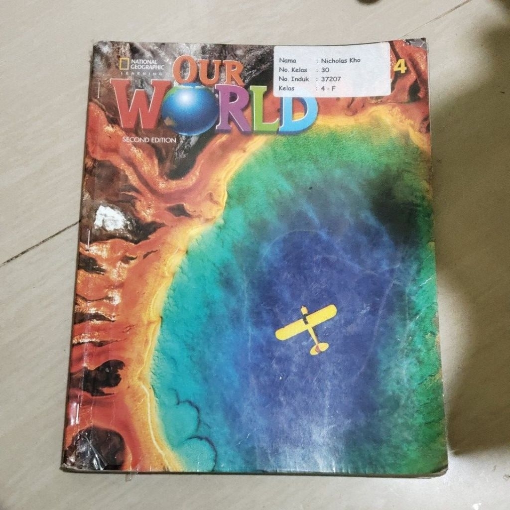 Jual BUKU ORI BUKU OUR WORLD STUDENTS BOOK 4 PENERBIT ELTNGL | Shopee ...