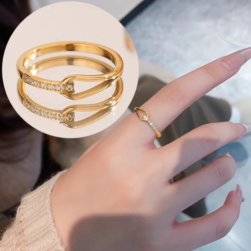 Cincin Titanium Wanita Naelya Sabuk Terbuka Deret Zircon Putih Elegan Perhiasan Premium Titanium Steel