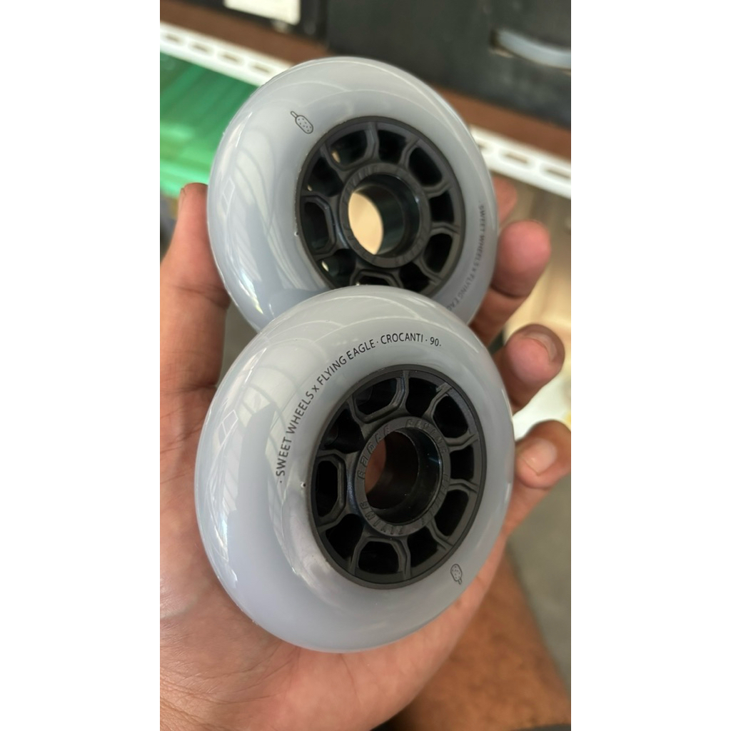 Jual ban sepatu roda inline skate wheels crocanti 90mm white | Shopee ...