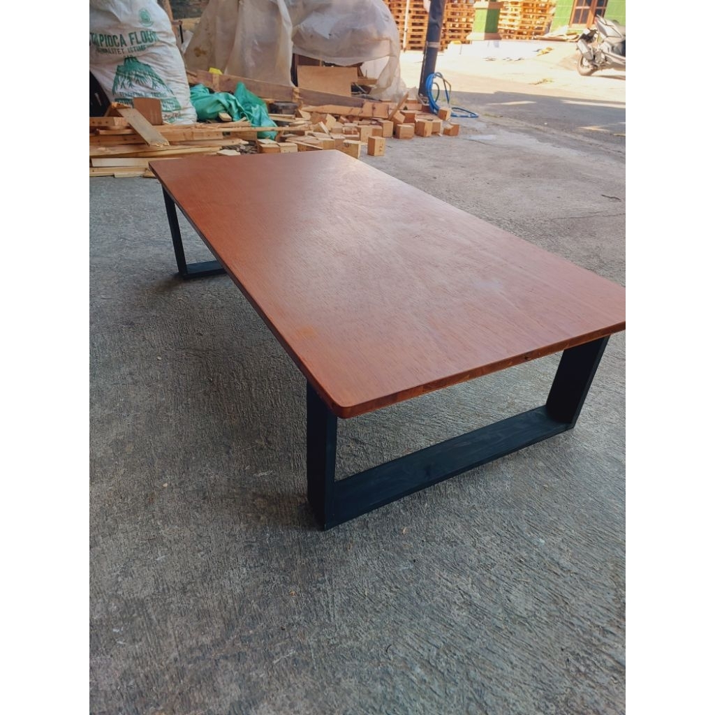 Jual MEJA LESEHAN MINIMALIS 100X60X30cm | Shopee Indonesia