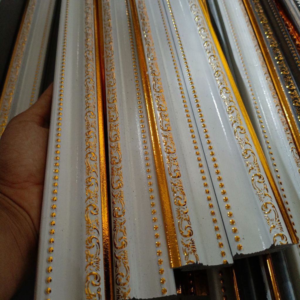Jual frame batangan 4cm panjang 1meter MOTIF UKIR BATIK / lis plavon ...