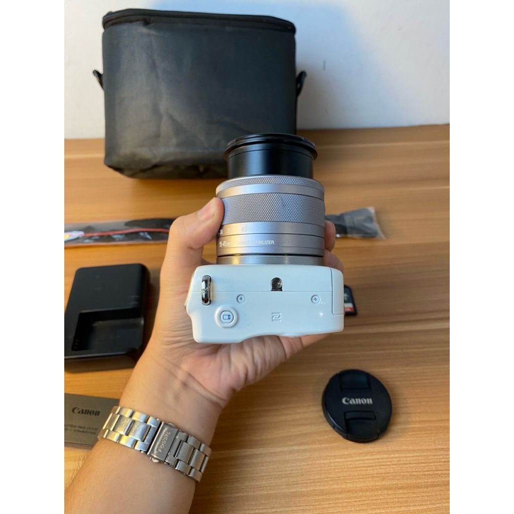 Jual Canon EOS M10 Kit Second | Shopee Indonesia