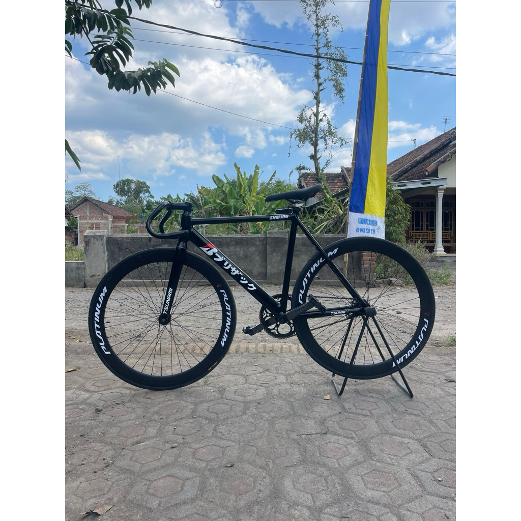 Jual sepeda fixie model tsunami tulisan jepang custom | Shopee Indonesia