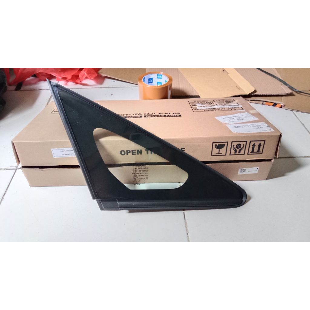 Jual kaca segitiga depan innova reborn 2016 2017 2018 2019 2020 2021 ...