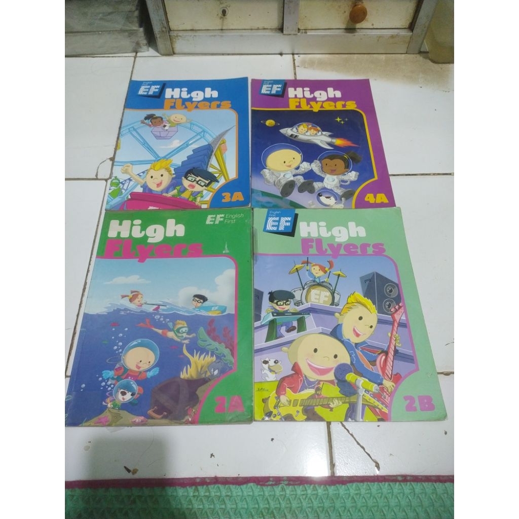 Jual EF English first High Flyers student book | Shopee Indonesia