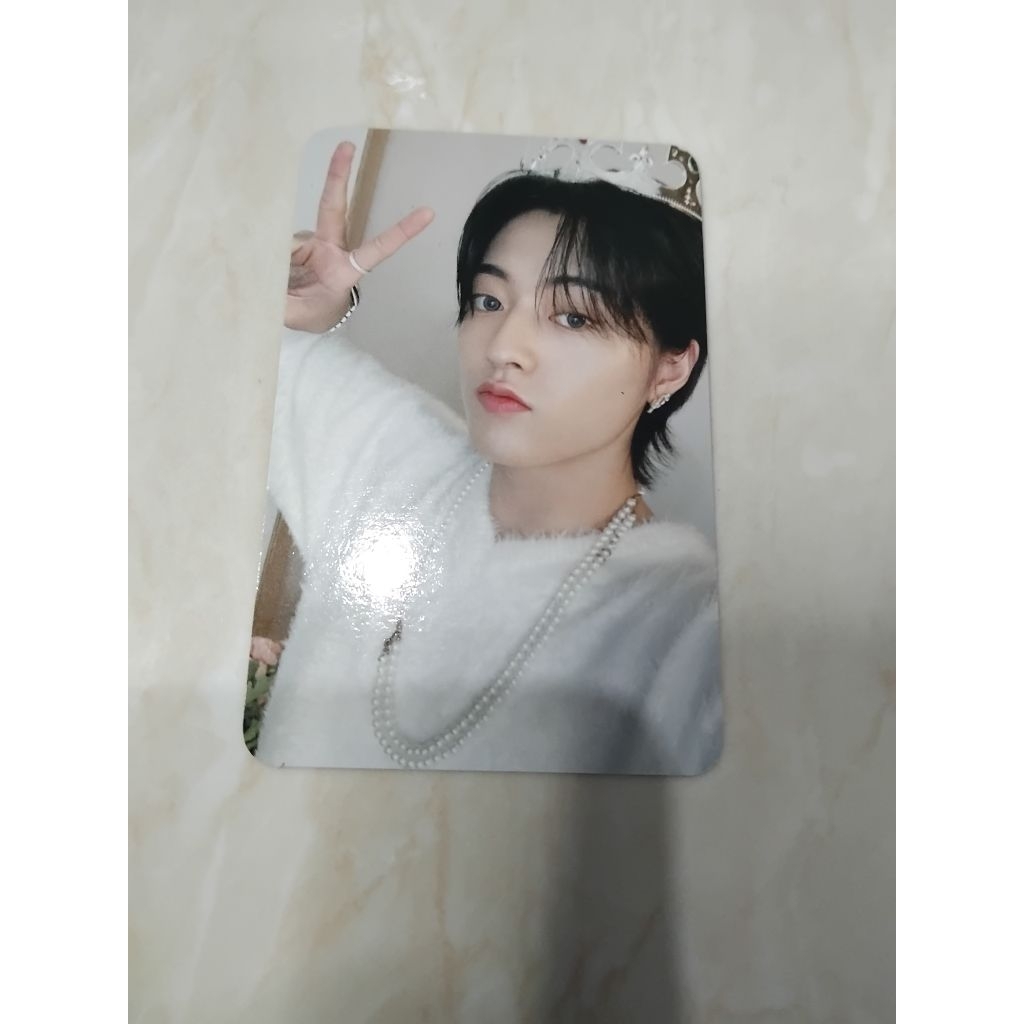 Jual PHOTOCARD HARUTO TREASURE OFFICIAL | Shopee Indonesia