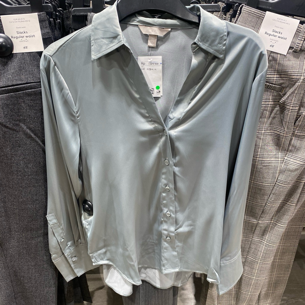 Jual Kemeja satin v neck H&M Original Store Best Seller Shopee