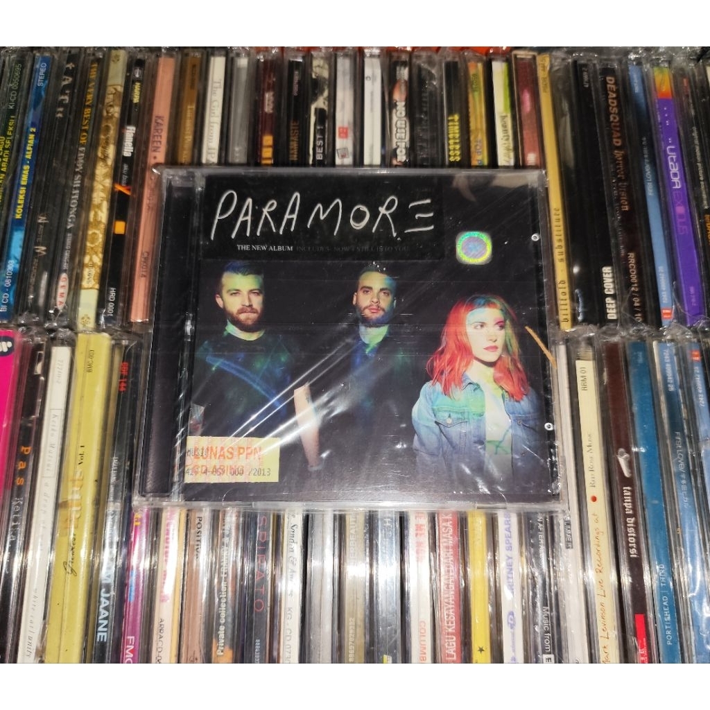 Jual CD Paramore - Paramore ( Fourth Studio Album ) | Shopee Indonesia