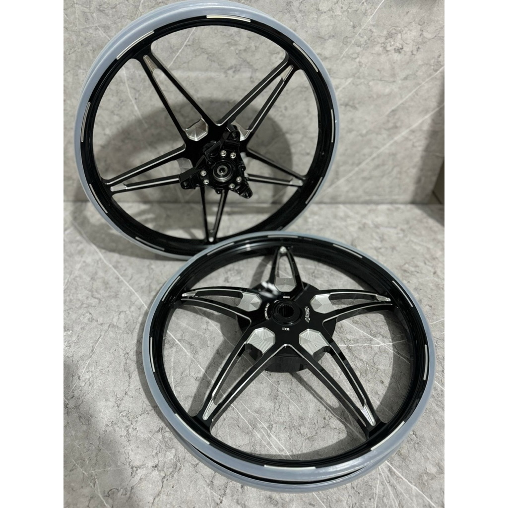 Jual velg hypertech bintang r17 aerox old/new | Shopee Indonesia