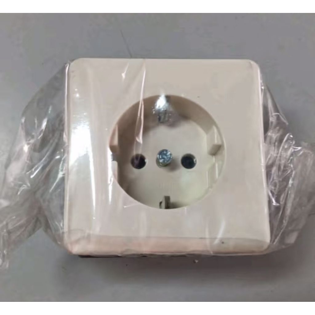 Jual Stop Kontak Jung Schuko 16A 250V Made In Germany Stop Contact ...