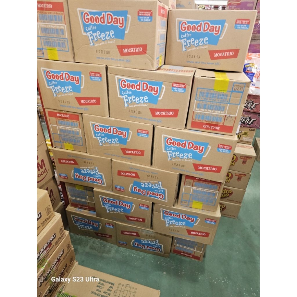 Jual Good Day Freeze Mocafrio 1 Dus Isi 120 Sachet | Shopee Indonesia