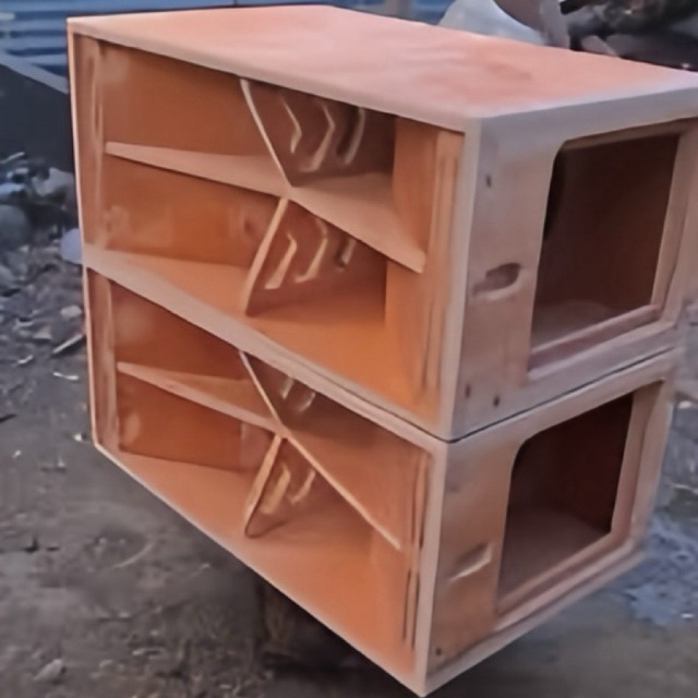 Jual box kimochi brewog 15 dan 18 inch bahan semi meranti 18 mili ...