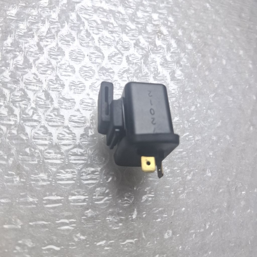 Jual RELAY ASSY WINKER RELAY LAMPU MOTOR HONDA | Shopee Indonesia