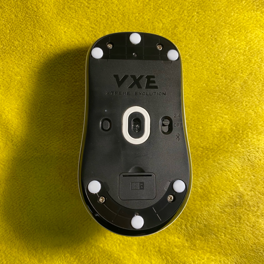 Jual Mouse VXE R1 White Sensor 3395 (Bekas) | Shopee Indonesia